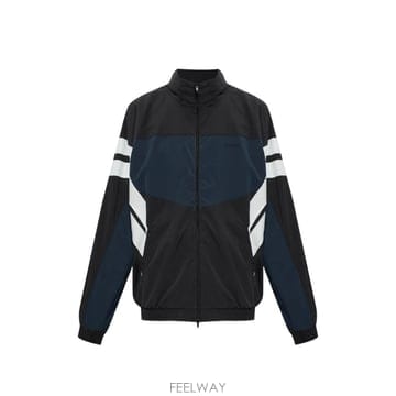 Vetements 26 FW ��Ʈ�� �÷� ���� ���� ��Ŷ MH27TJ107B0 TP45763215226 FW ��Ʈ�� �÷� ���� ���� ��Ŷ MH27TJ107B0 TP4576321