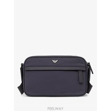 Armani 26 FW �Ƹ����� �ΰ� ��� �޽��� �� EM001803AF28784 TP46042300026 FW �Ƹ����� �ΰ� ��� �޽��� �� EM001803AF28784 TP4