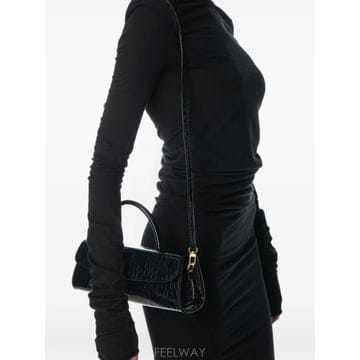 BY FAR 26 FW BY FAR �հ� ũ��Ŀ���� �������� �̽�Ʈ ����Ʈ �̴� �� MWBTH034CL005B TP46026 FW BY FAR �հ� ũ��Ŀ���� �������� �̽�Ʈ ����Ʈ ��