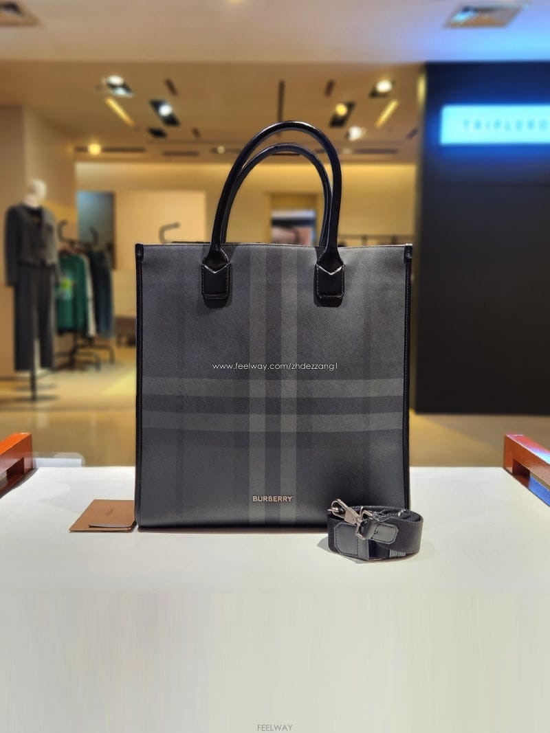 Burberry ������ ���� ��Ƽ�� ���� ��Ʈ�� 8062951������ ���� ��Ƽ�� ���� ��Ʈ�� 8062951