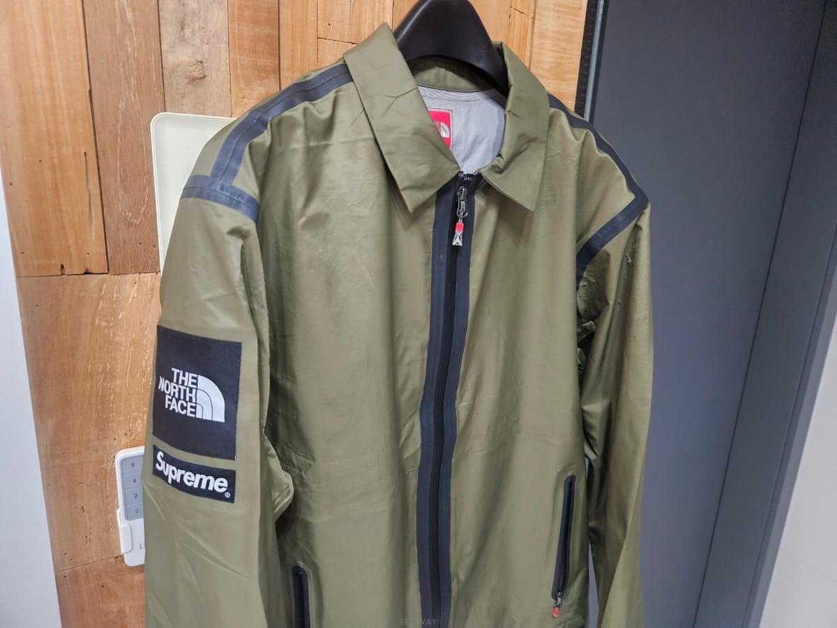 Supreme ������ x �뽺���̽� ��������� ���� L������ x �뽺���̽� ��������� ���� L
