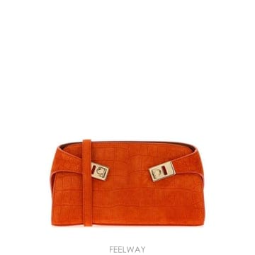 Ferragamo 26SS ����䷹ ��󰡸� Ŭ��ġ �Ŀ�ġ 218964792847 SIENA Orange26SS ����䷹ ��󰡸� Ŭ��ġ �Ŀ�ġ 218964792847 SIEN