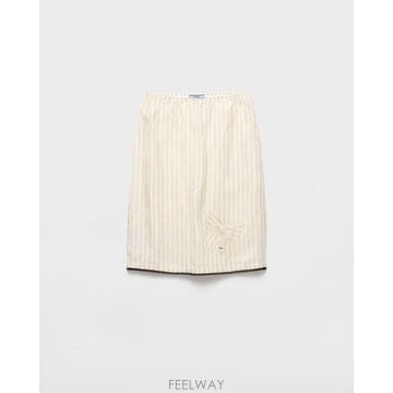 당일배송 프라다 아플리케 스트라이프 스커트