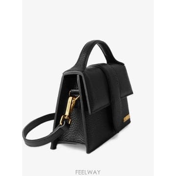Jacquemus ���Ϲ�� ��ũ���� �� ���� ���� �׷��� ��Ʈ ����Ϲ�� ��ũ���� �� ���� ���� �׷��� ��Ʈ ��