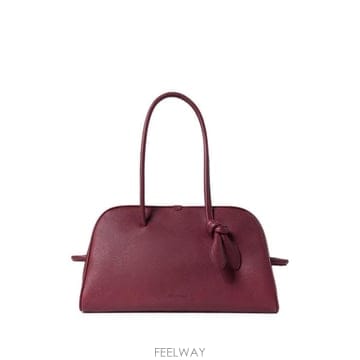 Jacquemus 26FW ��ũ���� �������� ����Ʈ ������ BAU00417AC03A03 490 BURGUNDY26FW ��ũ���� �������� ����Ʈ ������ BAU00417AC03A03 4