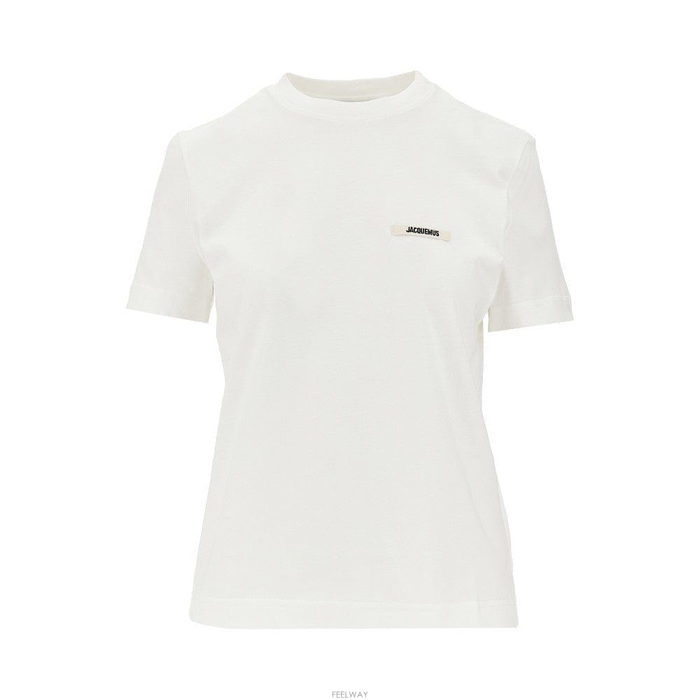 Jacquemus 26 F/W ��ũ���� GROS �׷��� ��ư Ƽ���� TSW0055010 B013234636326 F/W ��ũ���� GROS �׷��� ��ư Ƽ���� TSW0055010 B01