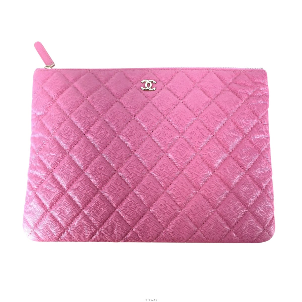 CHANEL [�Ƹ�����]�̵� ���� Ŭ���� ĳ��� Ŭ��ġ��A82545[�Ƹ�����]�̵� ���� Ŭ���� ĳ��� Ŭ��ġ��A82545