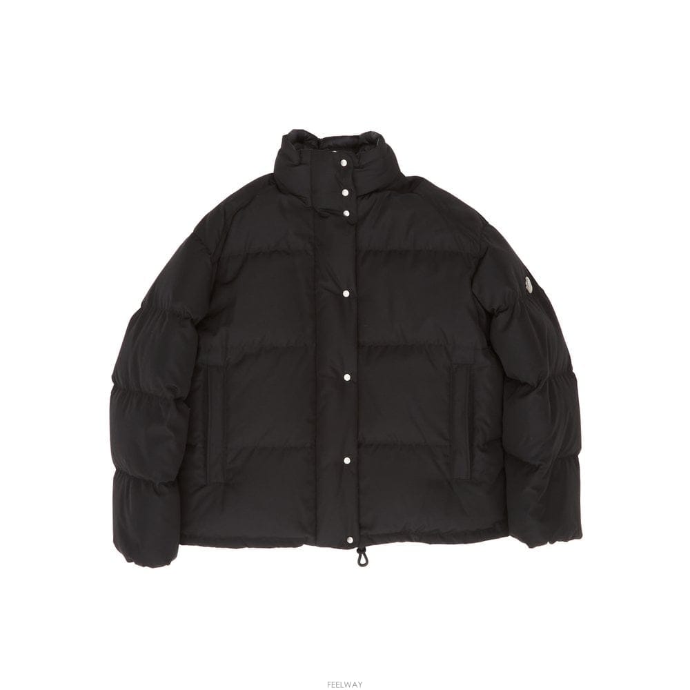Moncler 26 F/W ��Ŭ���� PIUMINO CORTO VERONE ���� 1A B074250148426 F/W ��Ŭ���� PIUMINO CORTO VERONE ���� 1A B07425014