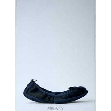 Balenciaga 26 FW �߷��þư� ���� Elasticated Ballet Flats 871962 WBLLT 1000 TP26 FW �߷��þư� ���� Elasticated Ballet Flats 871962 