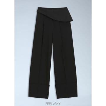 | Other Brand | 26 FW HUGO x ��Ÿ�̾� ��Ʃ��� ���� Asymmetric Waist Tailored Trousers26 FW HUGO x ��Ÿ�̾� ��Ʃ��� ���� Asymmetric Waist T
