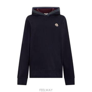 Moncler ��Ŭ���� �ΰ� ��ġ ��ư �ĵ�Ƽ L20918G0001089AUJ 742 TP980397709��Ŭ���� �ΰ� ��ġ ��ư �ĵ�Ƽ L20918G0001089AUJ 742 T