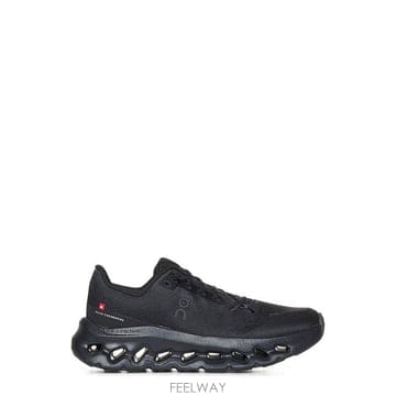 On Running (�ؿܹ��) �·��� ���� Ŭ����ƿƮ �޽� ���̽��� ����Ŀ�� 3WE1005(�ؿܹ��) �·��� ���� Ŭ����ƿƮ �޽� ���̽��� ����