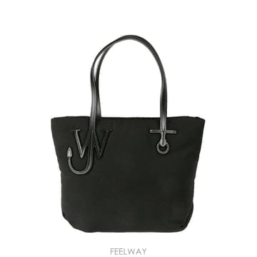 J.W.Anderson (�ؿܹ��) JW�ش��� JW Anderson ���� ��Ŀ ���� ž �ڵ� �� HB0653FA0382(�ؿܹ��) JW�ش��� JW Anderson ���� ��Ŀ ���� ž �ڵ�