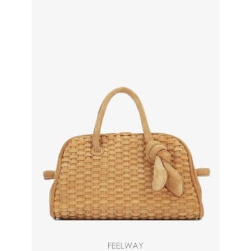 Jacquemus ���Ϲ�� ��ũ���� ��� �ŵ� ������ ��Ʈ ����Ϲ�� ��ũ���� ��� �ŵ� ������ ��Ʈ ��