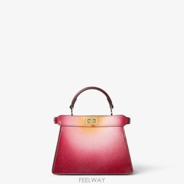 FENDI 26FW ��� ��Ʈ�� 8BN335AY6HF1WMU Red26FW ��� ��Ʈ�� 8BN335AY6HF1WMU Red