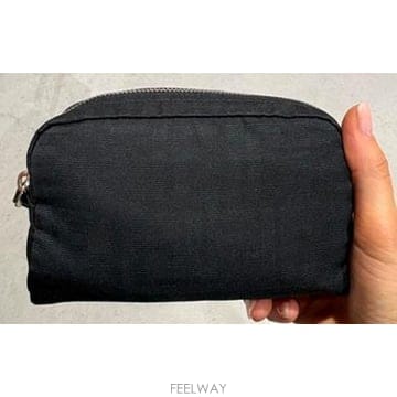 FENDI 26FW ��� Ŭ��ġ �Ŀ�ġ 8N0216B16FF0QA1 Black26FW ��� Ŭ��ġ �Ŀ�ġ 8N0216B16FF0QA1 Black