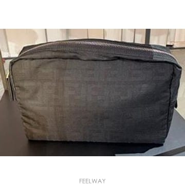 FENDI 26FW ��� Ŭ��ġ �Ŀ�ġ 8N0220B1J2F1PR4 Brown26FW ��� Ŭ��ġ �Ŀ�ġ 8N0220B1J2F1PR4 Brown