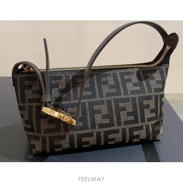 FENDI 26FW ��� �ٴ�Ƽ FF ��ī�� ���� �Ŀ�ġ �ٴ�Ƽ FF ��ī�� ���� �Ŀ�ġ 8BS124B17AF14YN26FW ��� �ٴ�Ƽ FF ��ī�� ���� �Ŀ�ġ �ٴ�Ƽ FF ��ī
