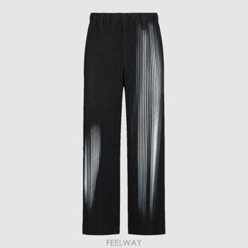 Issey Miyake 26FW �ȹ� �ø��� �̼��� �̾��� ��Ʈ����Ʈ ���� HP68JF243 17 SHADOW BLACK26FW �ȹ� �ø��� �̼��� �̾��� ��Ʈ����Ʈ ���� HP68JF2