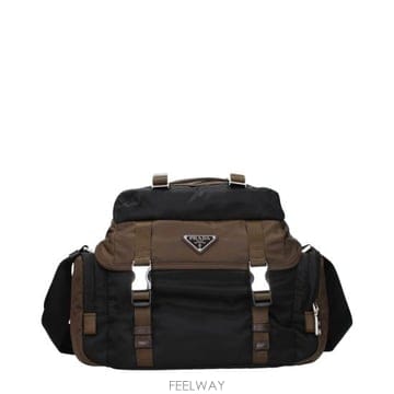 PRADA 26SS ����� �����Ϸ� ũ�ν��ٵ� �޽����� 2VH1952DMGVOOOF03MQ26SS ����� �����Ϸ� ũ�ν��ٵ� �޽����� 2VH1952DMGVOO