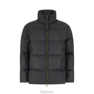 Moncler 26FW ��Ŭ���� �е� 1A00261597YW 999 Nero26FW ��Ŭ���� �е� 1A00261597YW 999 Nero