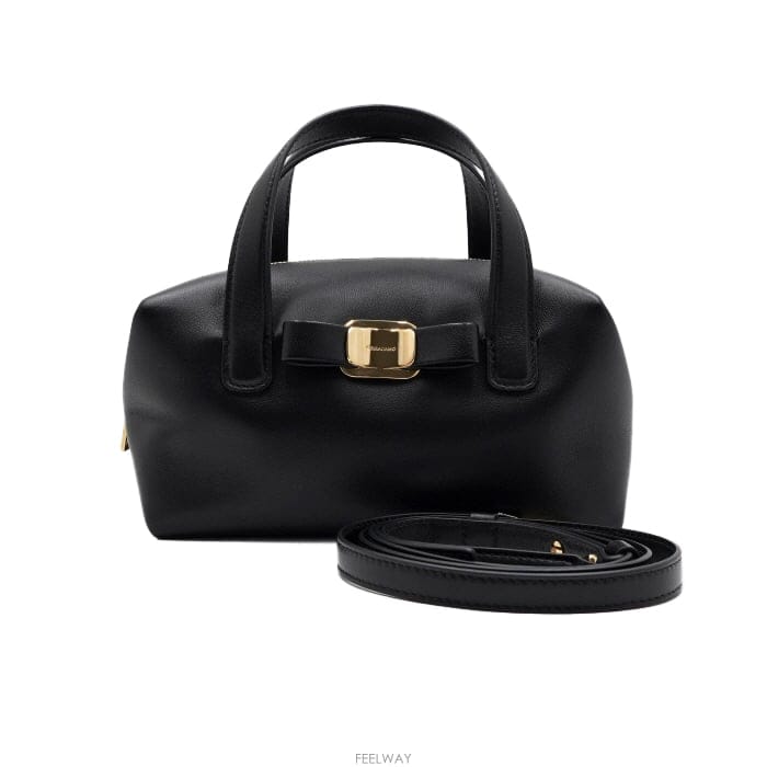 Ferragamo ��󰡸� 780194 ���� �ٶ� ���� ��Ʈ�� �� ����� ũ�ν���aa68959��󰡸� 780194 ���� �ٶ� ���� ��Ʈ�� �� ����� ũ�ν�