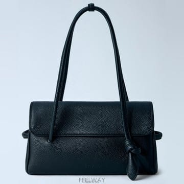 26 FW 자크뮈스 Le Turismo Long 롱 투리스모 숄더백 26HBAW00467AC03A03 990