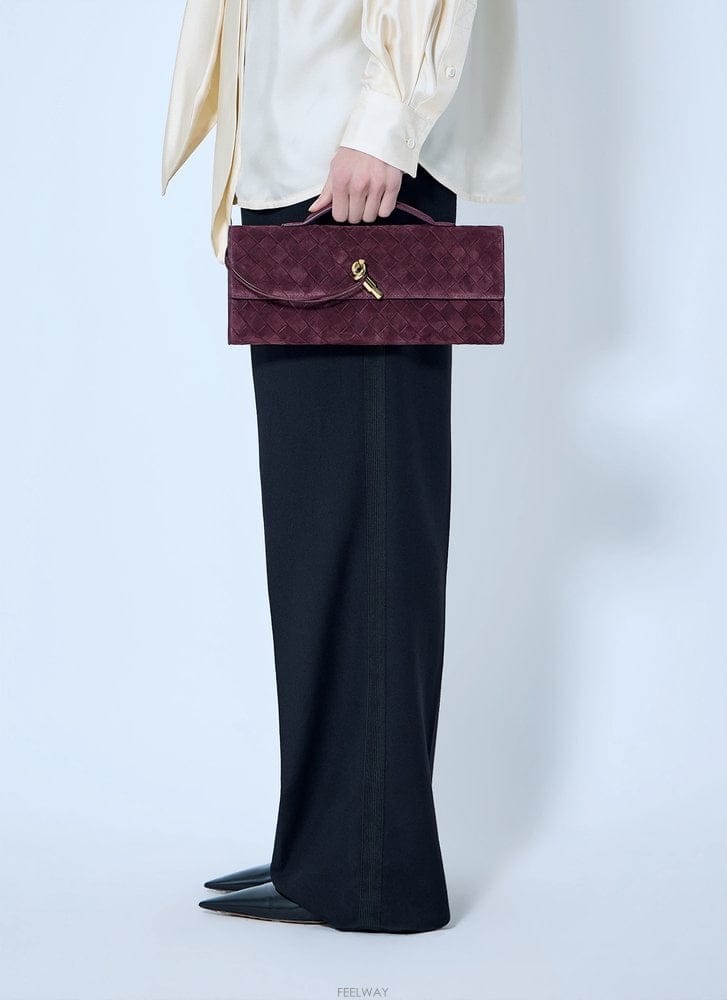 Bottega Veneta 26 F/W ���װ� ����Ÿ ANDIAMO CLUCH 741511 V6 B011252342826 F/W ���װ� ����Ÿ ANDIAMO CLUCH 741511 V6 B01125234