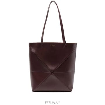 Loewe 26 FW �ο��� ���� �̵�� ���� ���̴� ī����Ų ��Ʈ �� A657G50X01 TP46044603726 FW �ο��� ���� �̵�� ���� ���̴� ī����Ų ��Ʈ �� 