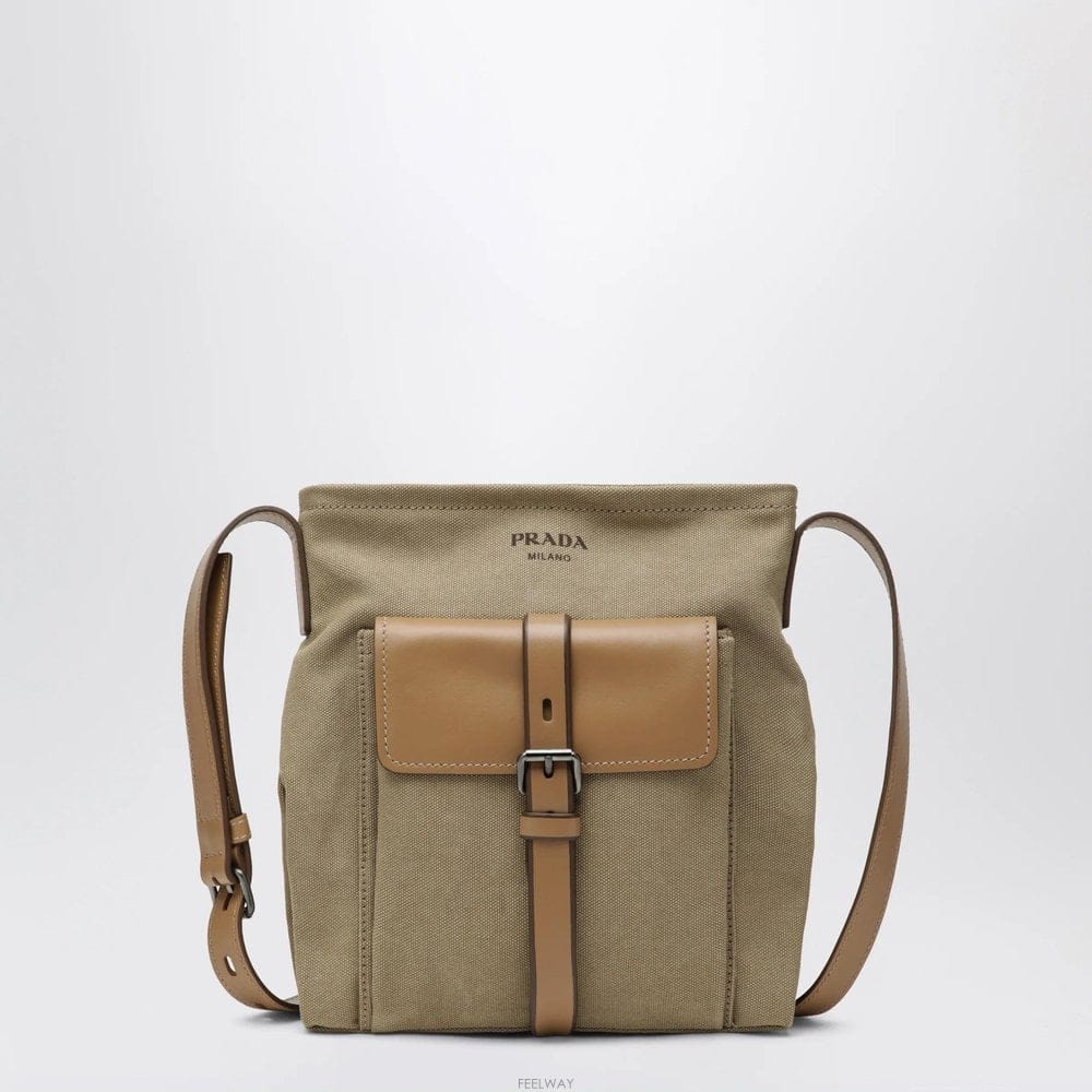 PRADA 26 F/W ����� ROUTE ũ�ν��ٵ� �� �� ĵ���� & īŰ ���� B005252705726 F/W ����� ROUTE ũ�ν��ٵ� �� �� ĵ���� & īŰ ��