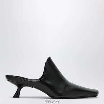 26 S/S 로에베 에밀리 LAMBSKIN 레더 뮬 인 블랙 L814 B0052527082