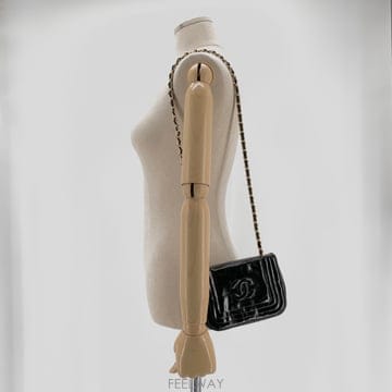 CHANEL ���� ���̴�Ʈ ī�޶�� ũ�ν��� �̴Ϲ���� ���̴�Ʈ ī�޶�� ũ�ν��� �̴Ϲ�