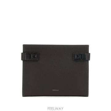 Ferragamo ���Ϲ�� ��󰡸� �ΰ� ����Ʈ Ŭ��ġ���Ϲ�� ��󰡸� �ΰ� ����Ʈ Ŭ��ġ