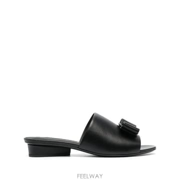 Ferragamo ���Ϲ�� ��󰡸� ���� ���� �� ������Ϲ�� ��󰡸� ���� ���� �� ����