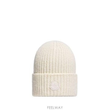 Moncler 26FW ��Ŭ���� �ΰ� �� ĳ�ù̾� ��� 3B00059 M4281034 WHITE26FW ��Ŭ���� �ΰ� �� ĳ�ù̾� ��� 3B00059 M4281034 W