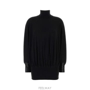Valentino 26FW �߷�Ƽ�� ����ٴ� ���ǽ� 9B0KC76QAJM 0NO Black26FW �߷�Ƽ�� ����ٴ� ���ǽ� 9B0KC76QAJM 0NO Black