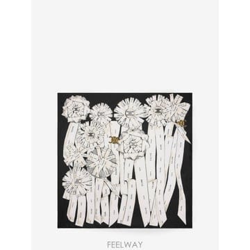 26FW 셀린느 트리옹프 로고 스퀘어 스카프 [M] 2AW905N55 38WN