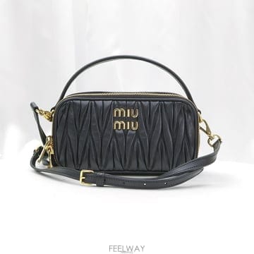 Miu Miu �߰���ǰ�Ǵ��� / MiuMiu(�̿�̿�) 5BH229 ���� ���� ���׶� ���� ��Ʈ 2WAY�߰���ǰ�Ǵ��� / MiuMiu(�̿�̿�) 5BH229 ���� ���� ��