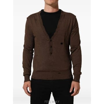 26 FW 돌체앤가바나 distressed buttoned V neck sweater TSH9232348 T