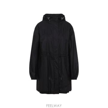 Moncler 26 FW ��Ŭ���� ���� ��ν�Ʈ�� �ĵ� ��Ŷ M10931A00163539ZD TP46050835526 FW ��Ŭ���� ���� ��ν�Ʈ�� �ĵ� ��Ŷ M10931A001635