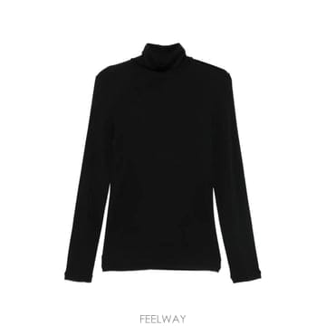 당일배송 로로피아나 무티시아 터틀넥 스웨터