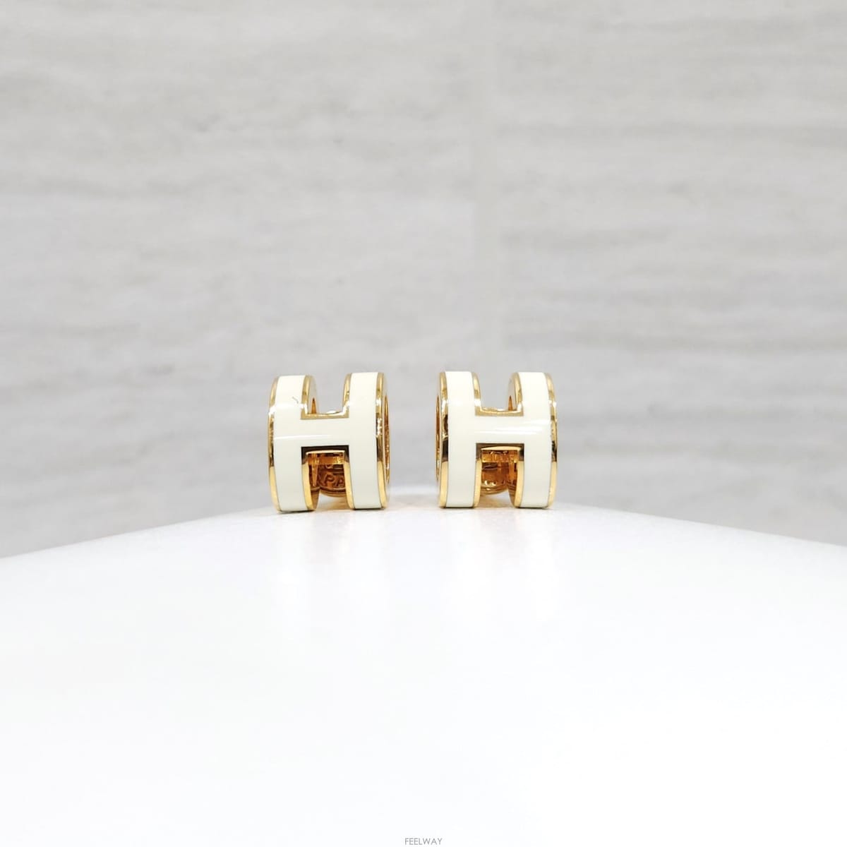HERMES [������] (����ǰ) �����޽� �̴� �˾ƽ� �Ͱ��� ��� ���� ȭ��Ʈ H608002F[������] (����ǰ) �����޽� �̴� �˾ƽ� �Ͱ��� ��� ��