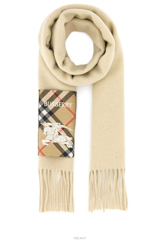 Burberry ������ �� �ָ��� �� SCF 8103995 A4186 B0441555692������ �� �ָ��� �� SCF 8103995 A4186 B0441555692