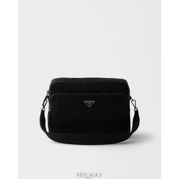 26FW 프라다 남성 리나일론 사피아노 가죽 숄더백 블랙