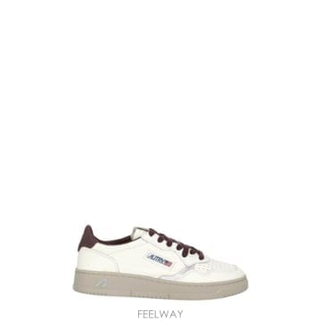 26FW 오트리 메달리스트 로우 레더 스니커즈 AULW NE19FIG SILVER WHITE