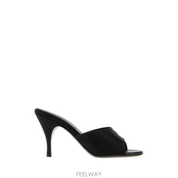 Miu Miu 26FW �̿�̿� ��ƾ ���� 5XX684FD085049 F0002 Black26FW �̿�̿� ��ƾ ���� 5XX684FD085049 F0002 Black