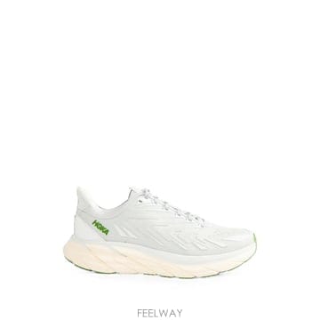 HOKA ONE ONE 26 FW HOKA Ŭ������ UTL ���̽��� ����Ŀ�� 1186950 TP45847192226 FW HOKA Ŭ������ UTL ���̽��� ����Ŀ�� 1186950 TP45