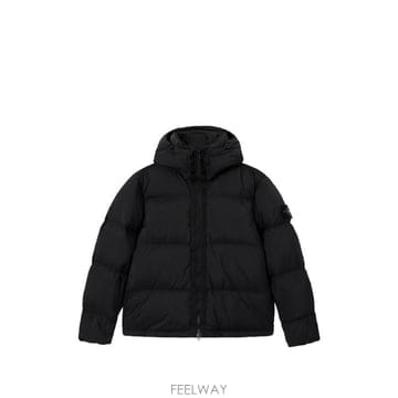 Stone Island 26FW ���� ���Ϸ��� ��Ʈ ����ž �ڵ�� ���꽺�� �к긯�� ����ó�� �ĵ� Ƽ�� ��������Ʈ �ٿ� ���� L226FW ���� ���Ϸ��� ��Ʈ ����ž �ڵ�� ���꽺�� �к�