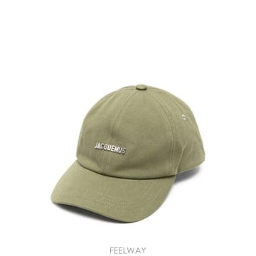 Jacquemus 26FW ��ũ���� ���� ACU00670AW00092 560 KHAKI26FW ��ũ���� ���� ACU00670AW00092 560 KHAKI