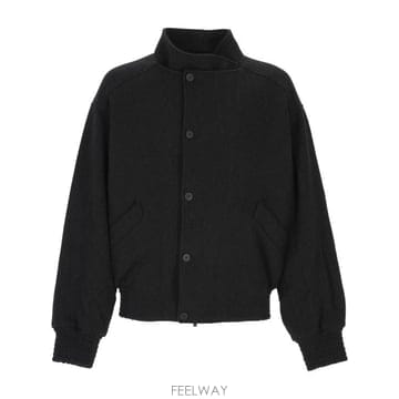 Jacquemus 26FW ��ũ���� ��Ʈ ���� OUM00179AW00863 970 DARK GREY26FW ��ũ���� ��Ʈ ���� OUM00179AW00863 970 DARK GREY
